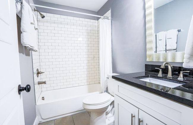 Classic Comfort - Photo 8