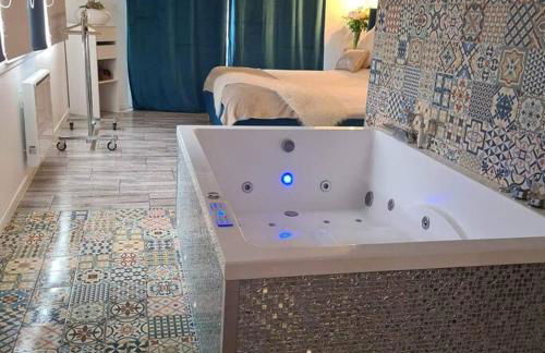 L’Appar(T) du Grand Bois - Jacuzzi - - Foto 16