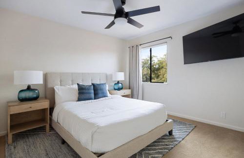 Arch Views Beautifully designed home with swimming pool table and more - Foto 22