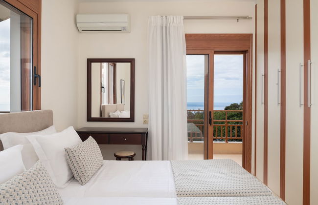 Triopetra Luxury Villas Panagia - Photo 13