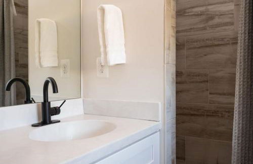 Piedmont Place Suite 304 - near vineyards! - Foto 6