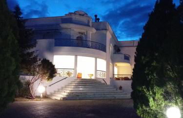 Villa Stef Lux - Πολυτελής Βίλα 8 - 10 ατόμων με Εσωτερική Πισίνα περιοχή Αεροδρομίου - Περαίας Θεσσαλονίκη - Photo 17