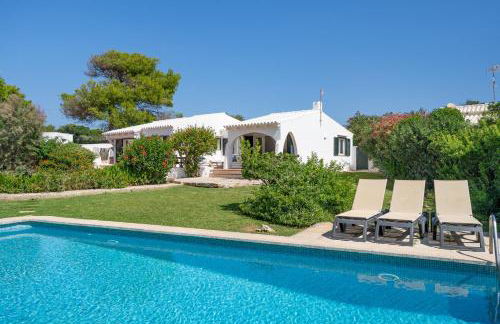 Casa Maitzgon - Renovada casa con piscina y jardín - Photo 1