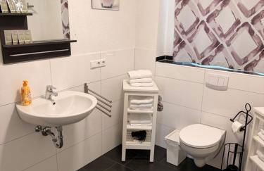 Hilda Apartments Rust - Photo 49