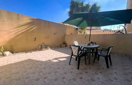 Traditional 3 bedroom villa with Com pool ALM26 - Foto 4