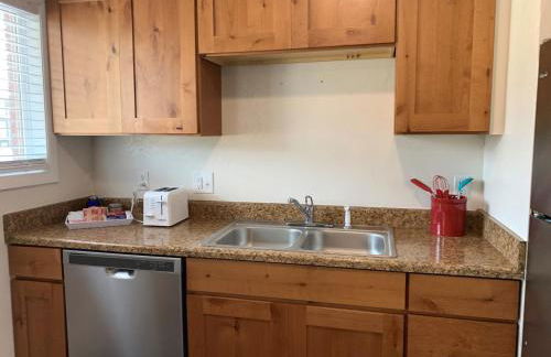 Manchester Manor at Kingston East - Foto 58