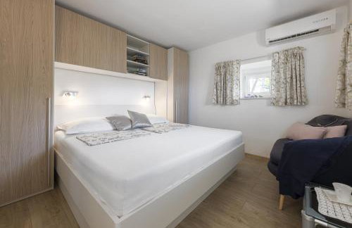 Apartments Kirigin - Photo 12