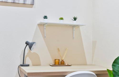 Sleeps 5, Westfield Shopping Centre, Free Parking - Foto 9