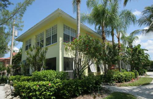 Cabana Beach Club by RVA - Photo 10