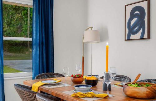 The Bauhaus - 4BR,3BA ,Families , Ample Parking - Foto 2