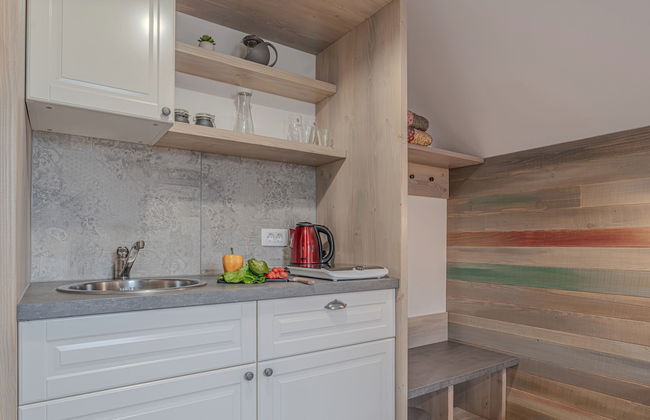 Lukec Estate - Photo 9