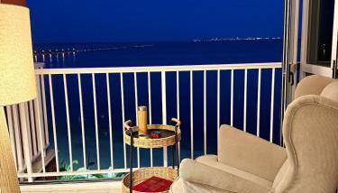 Beachfront Relaxation Apartment - Foto 2