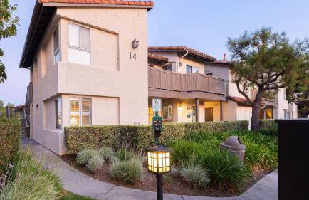 Coastal Retreat w Pool Spa BBQ Near Beaches Golf Courses Ritz Pointe Condo by AvantStay - Foto 32