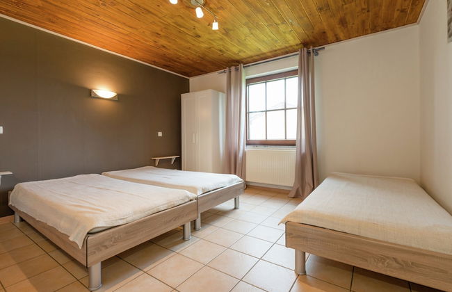 Villa in Houffalize With Infrared Sauna - Photo 24