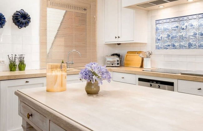 Stunning Penthouse With Free Parking and sea View - Foto 12