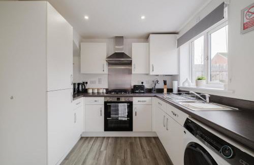 Modern and comfortable 3 bed house - Foto 51