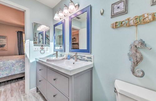 Canal-front Gem with Pool and Hot Tub in Anna Maria - Foto 19