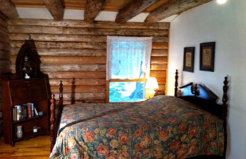 Amazing Lakefront Cabin in the Woodlands near Bangor, Maine - Foto 3