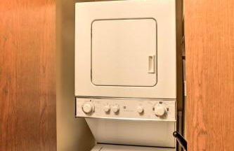 Waterfront Port Clinton Condo with Pool Access! - Foto 17