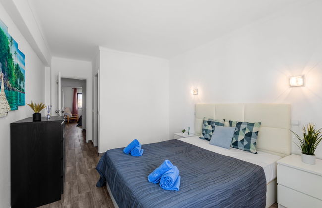 Happy Moments - Photo 10