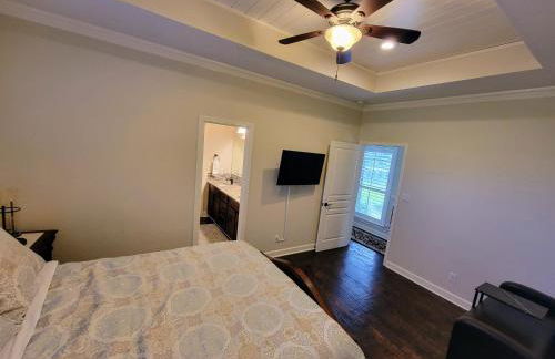 Newly Renovated Private Ranch Get-A-Way - Photo 49