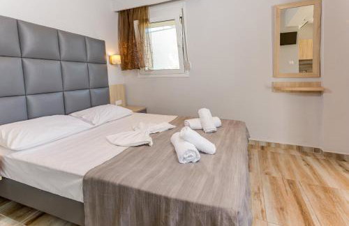 Paradisos Holiday - Foto 2