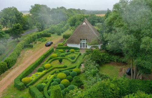 Historic Thatched House At Lake Sparow - Foto 1