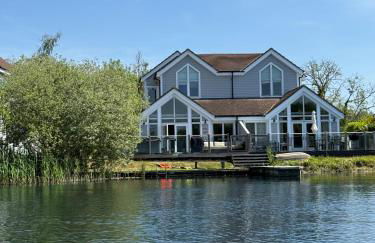 Lake View Landings Cotswolds Water Park South Cerney - Foto 1