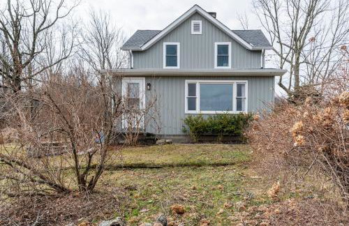 Hillcrest Cottage - Charming Cottage with hot tub and view! - Photo 28