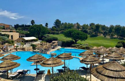 Hameau des amandiers-vue mer & golf - Photo 1