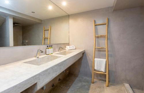 Modern Villa with Seaviews Sleeps 14 - Foto 44