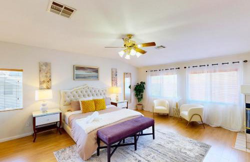 Relaxing Vegas Stay with BBQ & Games - Foto 4