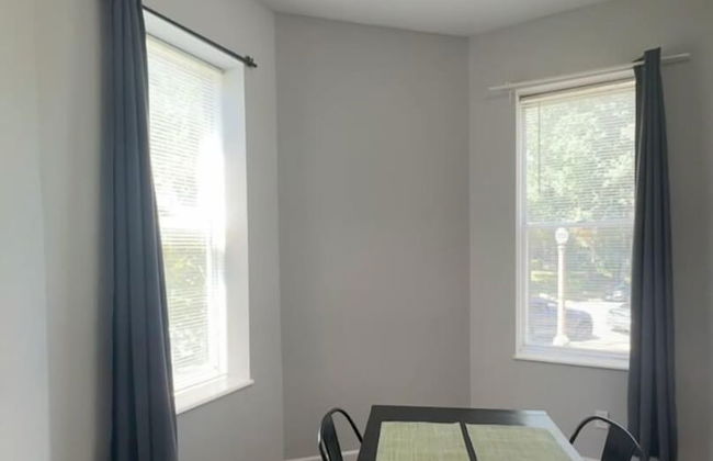 1BR WD Near BJ Hospital Forest Park Zoo - Photo 4