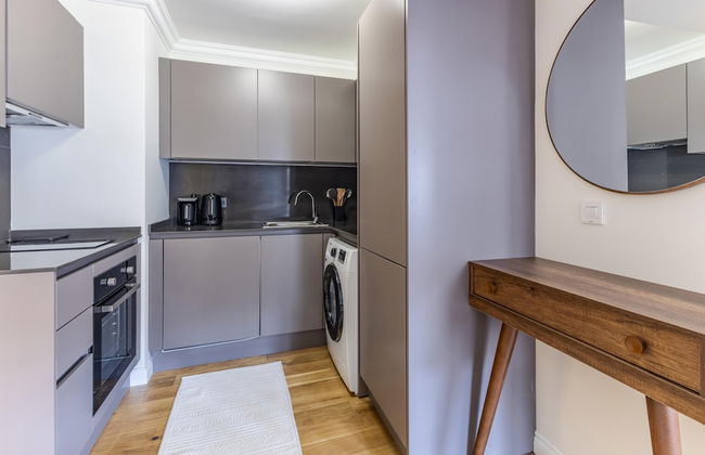 Sleek Flat 6 min to Istiklal Ave in Beyoglu - Foto 13