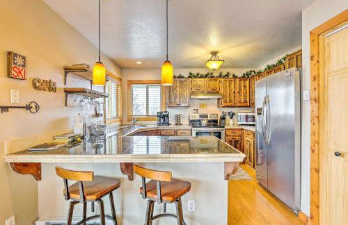 Silverthorne Ski Base with Mtn Views Walk to Trails - Foto 9