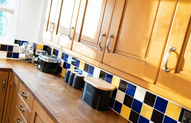 Thatched Cottage - hot tub BBQ and Pool Table - Foto 25