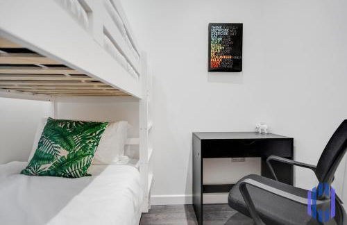 Stylish 4bd - Coop LIVE - Etihad - Parking - EV - Foto 30