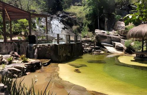 Sítio Piscina natural, Trilha e Cachoeira - Foto 6