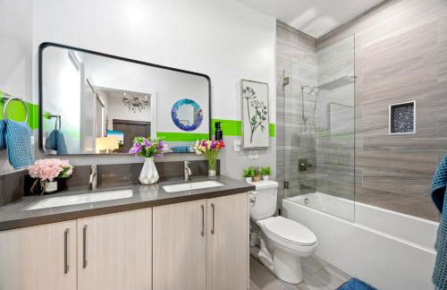 NoHo Hot Tub Home, Sleeps 12, Free Parking, Universal 15m, FIFA World Cup SoFi - Foto 25