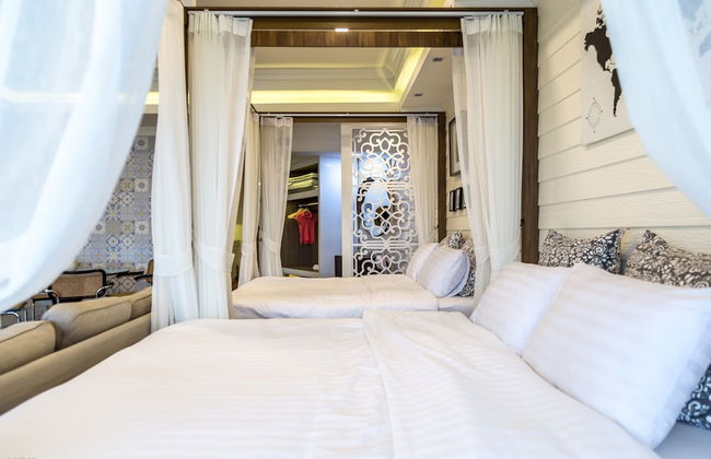 Sandy Beach Condo 17D - Photo 3