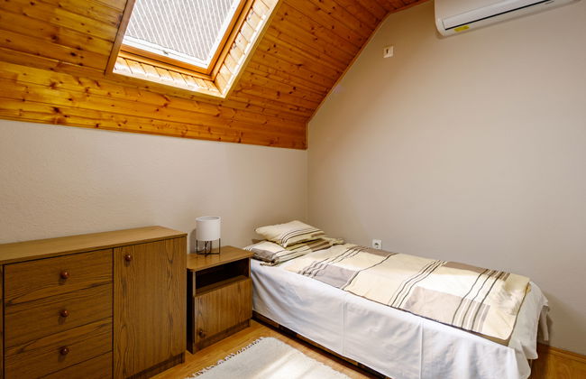 3 bedroom Apartment in Balatonszárszó with swimming pool and garden - Photo 7