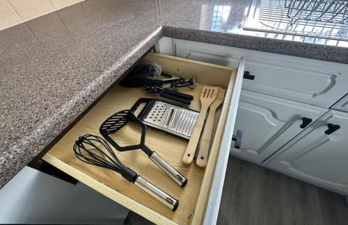 3-Bedroom spacious House, Private garden, Prime location, WiFi, Netflix - Foto 41