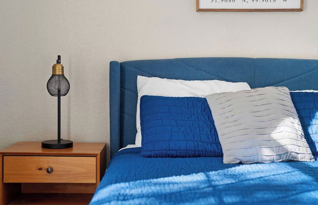 Sun Filled Home Pool & HotTub Gameroom - Foto 3