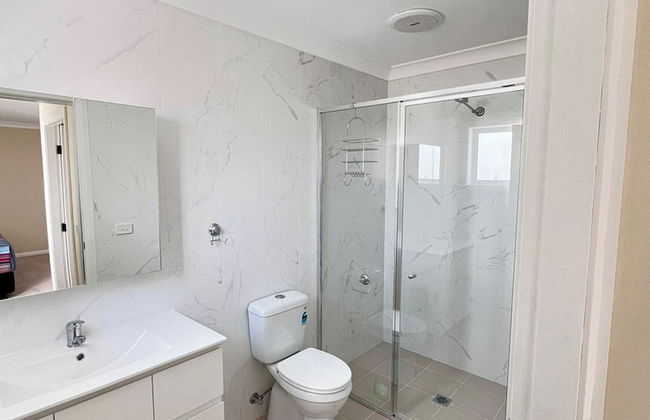 Lux Jesmond - Photo 10