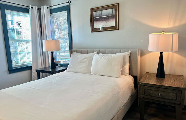 Comfy House With Fenced Yard I Step to Plaza Dist - Photo 26