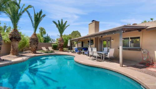 4 bdr, Two Master suite, billiards & desert oasis pool - Foto 4