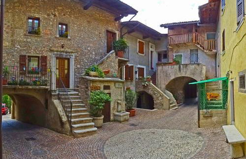 Casa del Borgo Pregasio Garden and view by Gardadomusmea - Foto 19