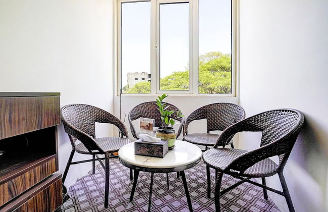 Luxury Elegance at Magarpatta City Pune - Foto 25