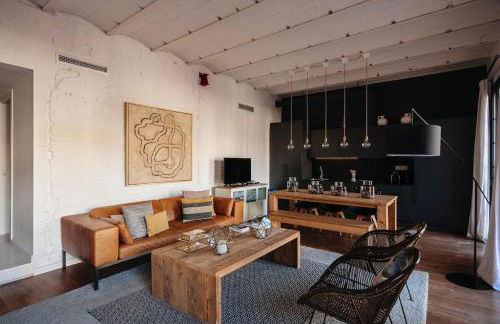 Top ten street in the world by Time Out Front View of Casa Batlló - Photo 10