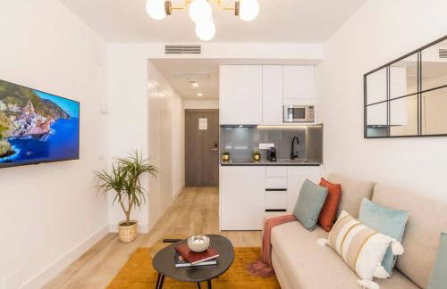 NEW APT in the heart of Madrid - Photo 6